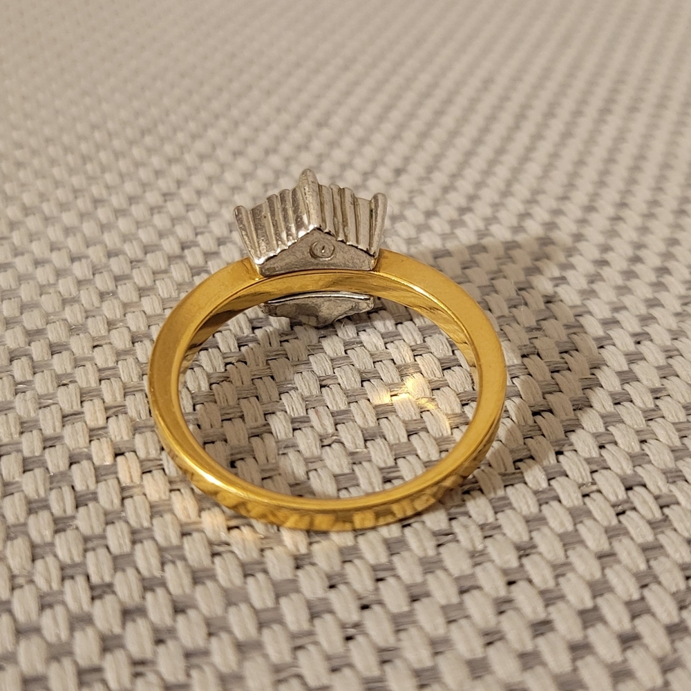 Ring - Picture 6 of 8